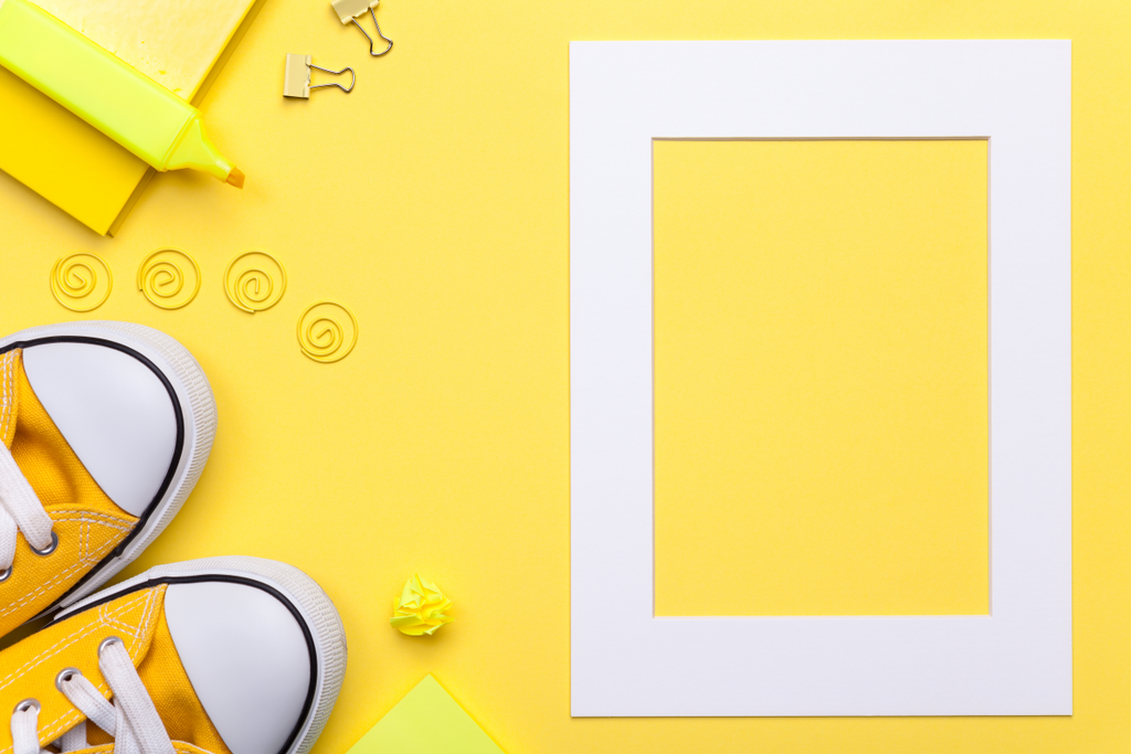 Hello Yellow! Vinyl Colors For Your Spring Decorating Projects